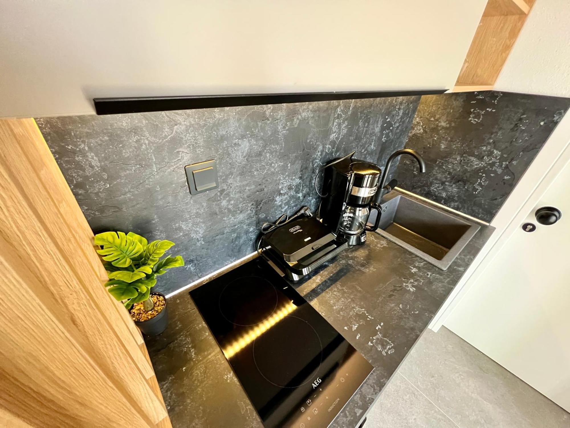 Suite Rooms - Fine Living Vevi Ngoại thất bức ảnh