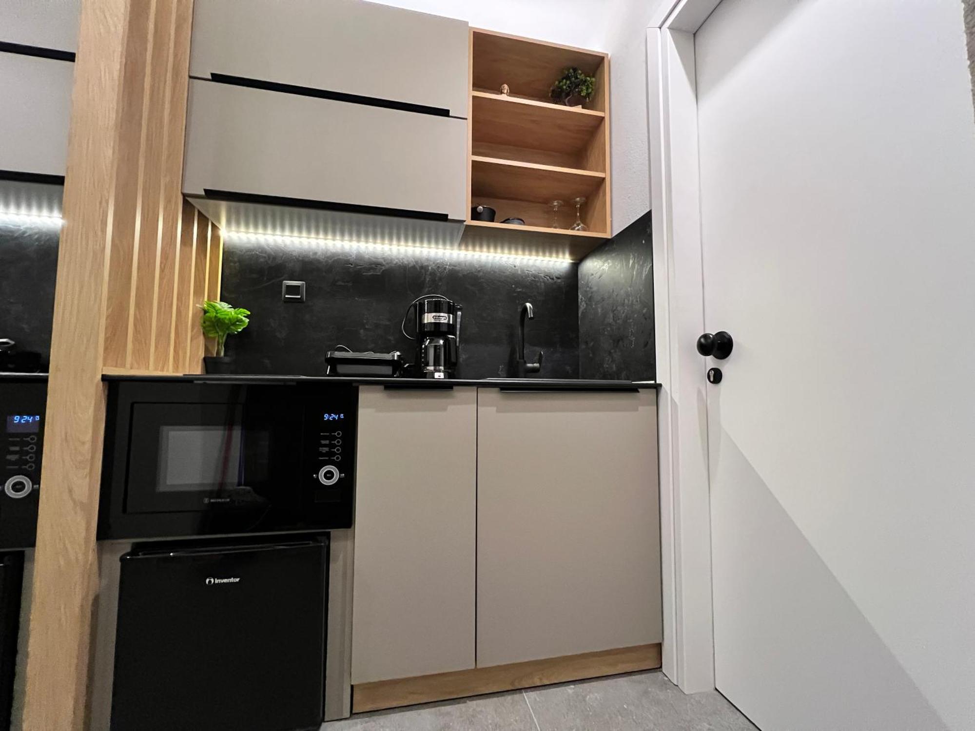 Suite Rooms - Fine Living Vevi Ngoại thất bức ảnh